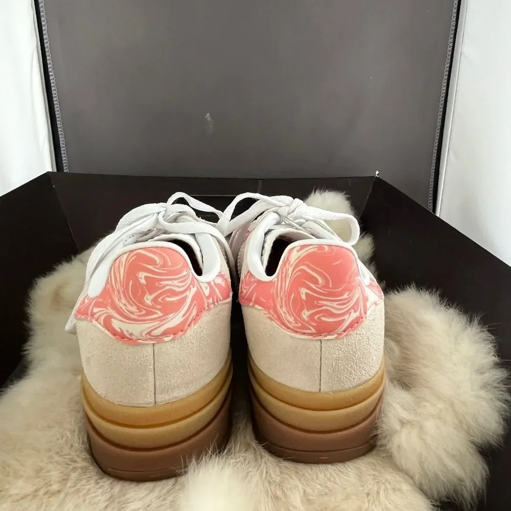 Adidas Gazelle Putty Mauve Cloud Women's Cream and T Pink Sneakers Sz 4.5 NWOT